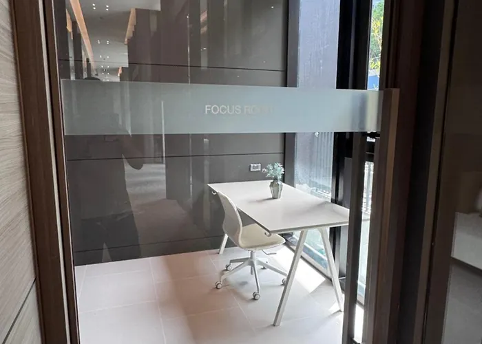 Luxury 1 Bedroom New Cbd High Fl Mrt Rama 9 Apartment