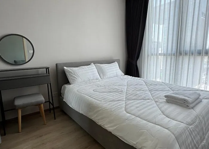 Luxury 1 Bedroom New Cbd High Fl Mrt Rama 9 Bangkok
